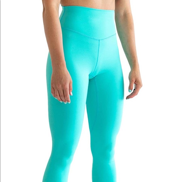 SOLD! KAMO FITNESS - High-Waisted Leggings - XS - Picture 2 of 7